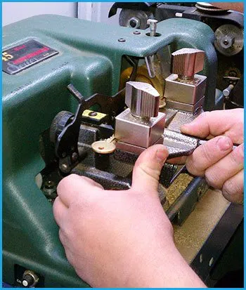 Lock Locksmith Services Port Saint Lucie, FL 772-242-3915 Lock Locksmith Services Port Saint Lucie, FL 772-242-3915 - 18-key-making